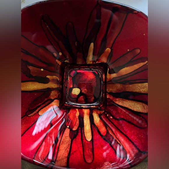 Pier 1 Decorative Glass Bowl Abstract Design in Dark Red and Gold - Picture 10 of 12